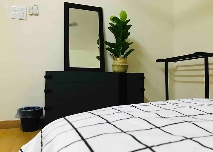 Sarang Homestay - Landed House With 3 Bed Rooms